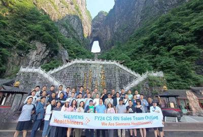 張家界康輝旅行社每日接待分享，品質(zhì)旅游，選擇康輝！